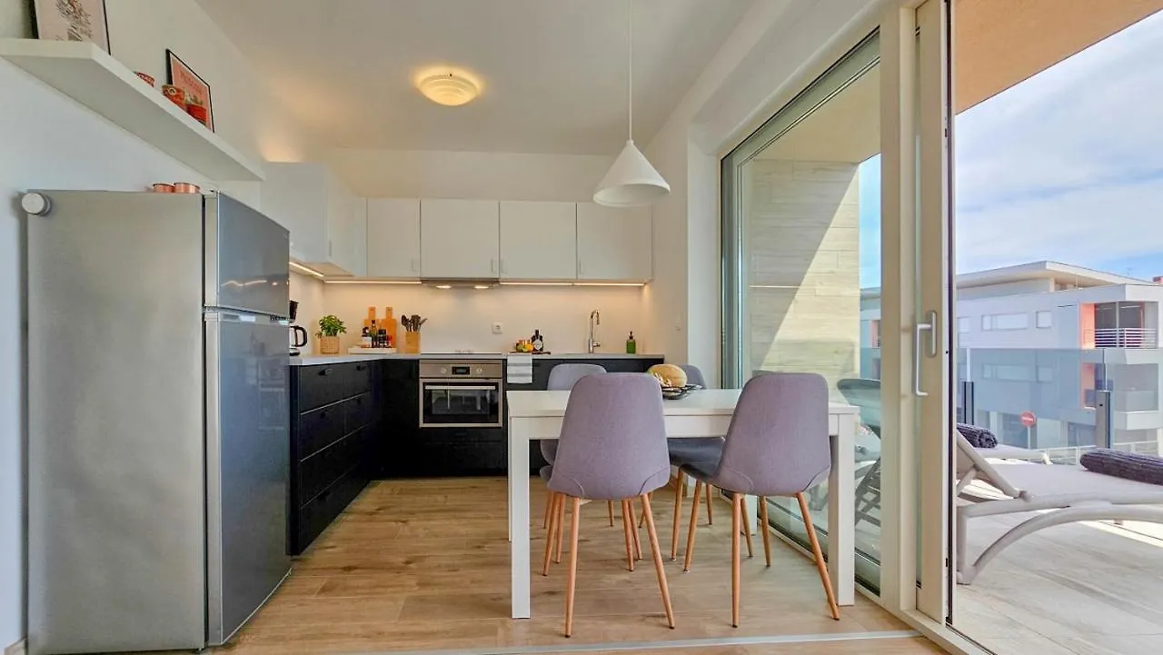 Apartamento Green Oasis B7 Novigrad Istria Croacia