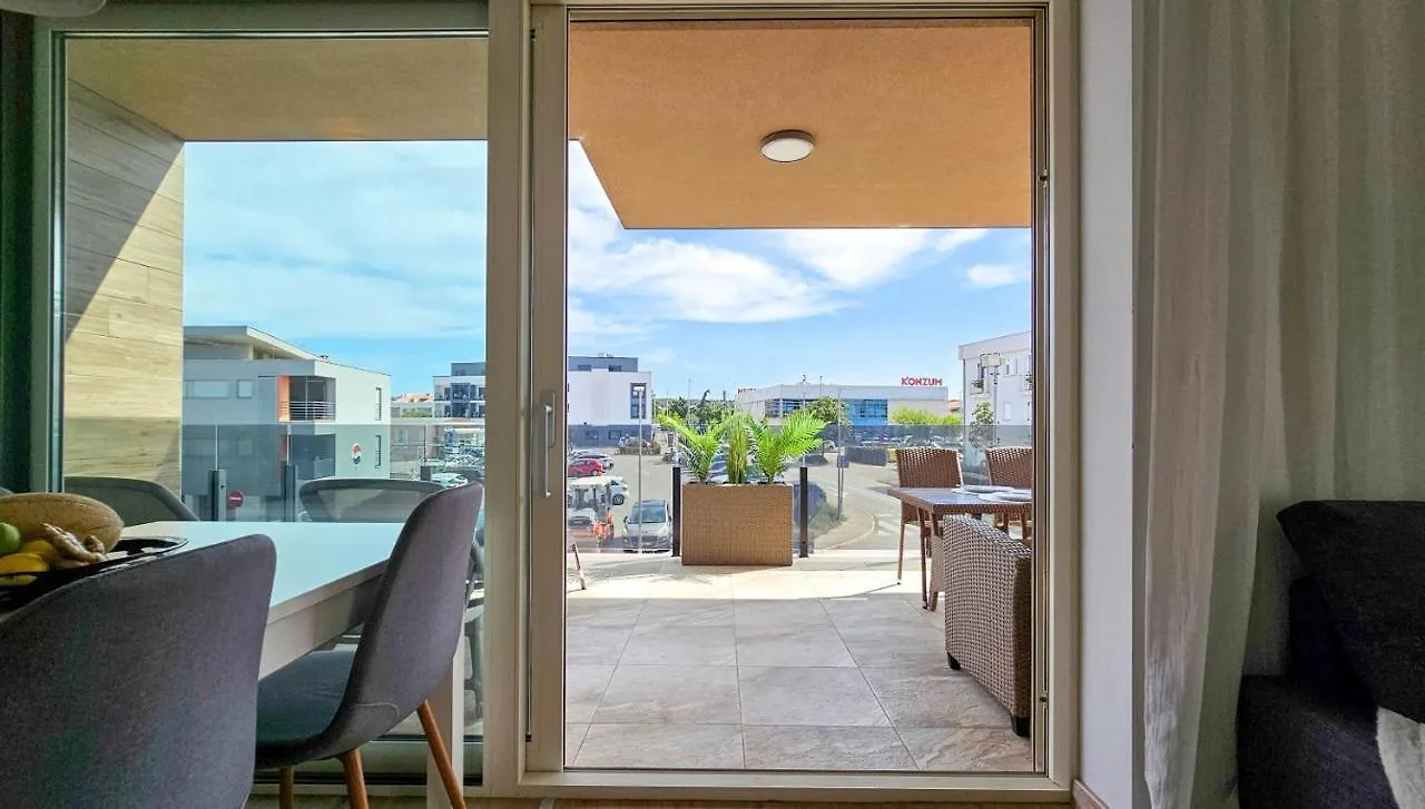Green Oasis B7 Novigrad Istria Apartamento