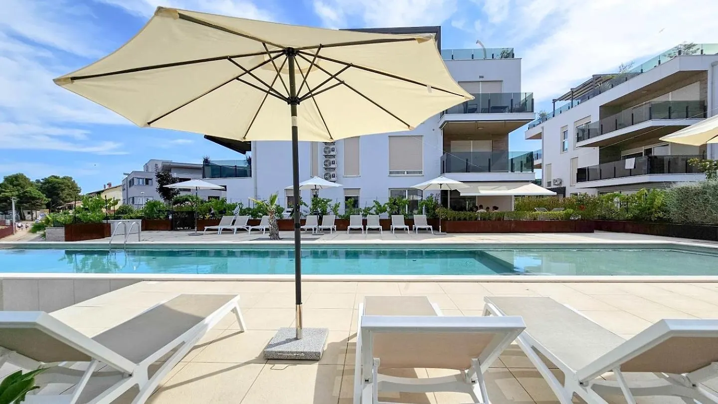 Green Oasis B7 Novigrad Istria Apartamento