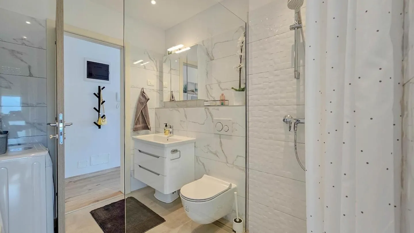 Apartamento Green Oasis B7 Novigrad Istria Croácia
